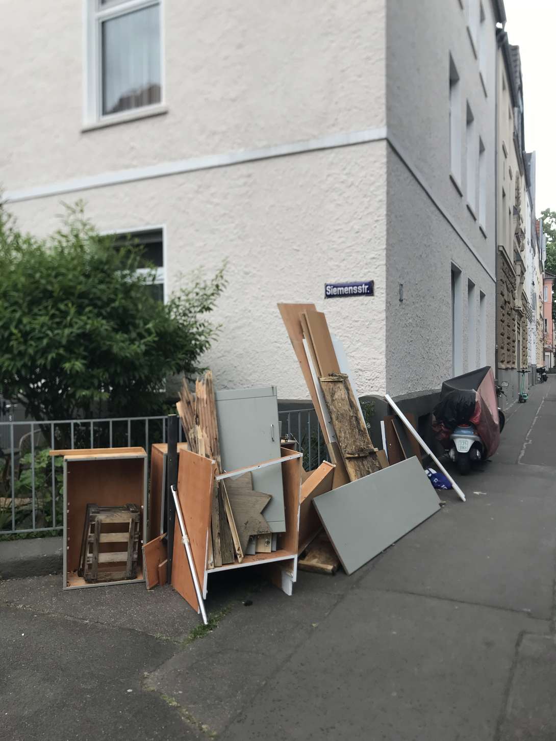 Bild zu gemeldetem Anliegen vom *2025-05-23 11:07:59