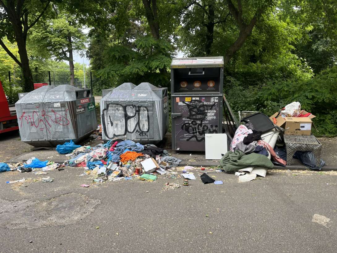 Bild zu gemeldetem Anliegen vom *2025-05-23 11:27:44