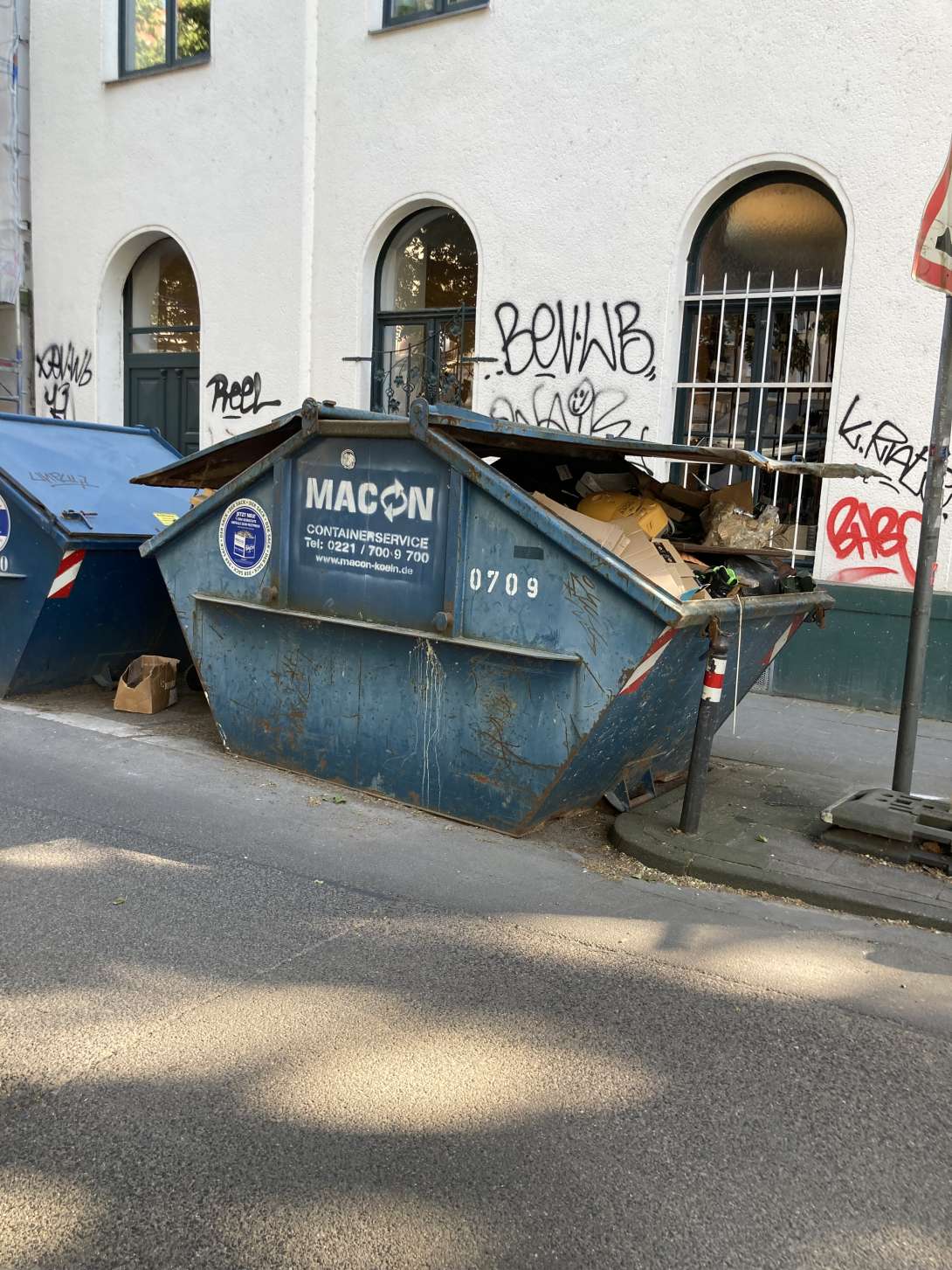 Bild zu gemeldetem Anliegen vom *2025-05-15 13:22:43