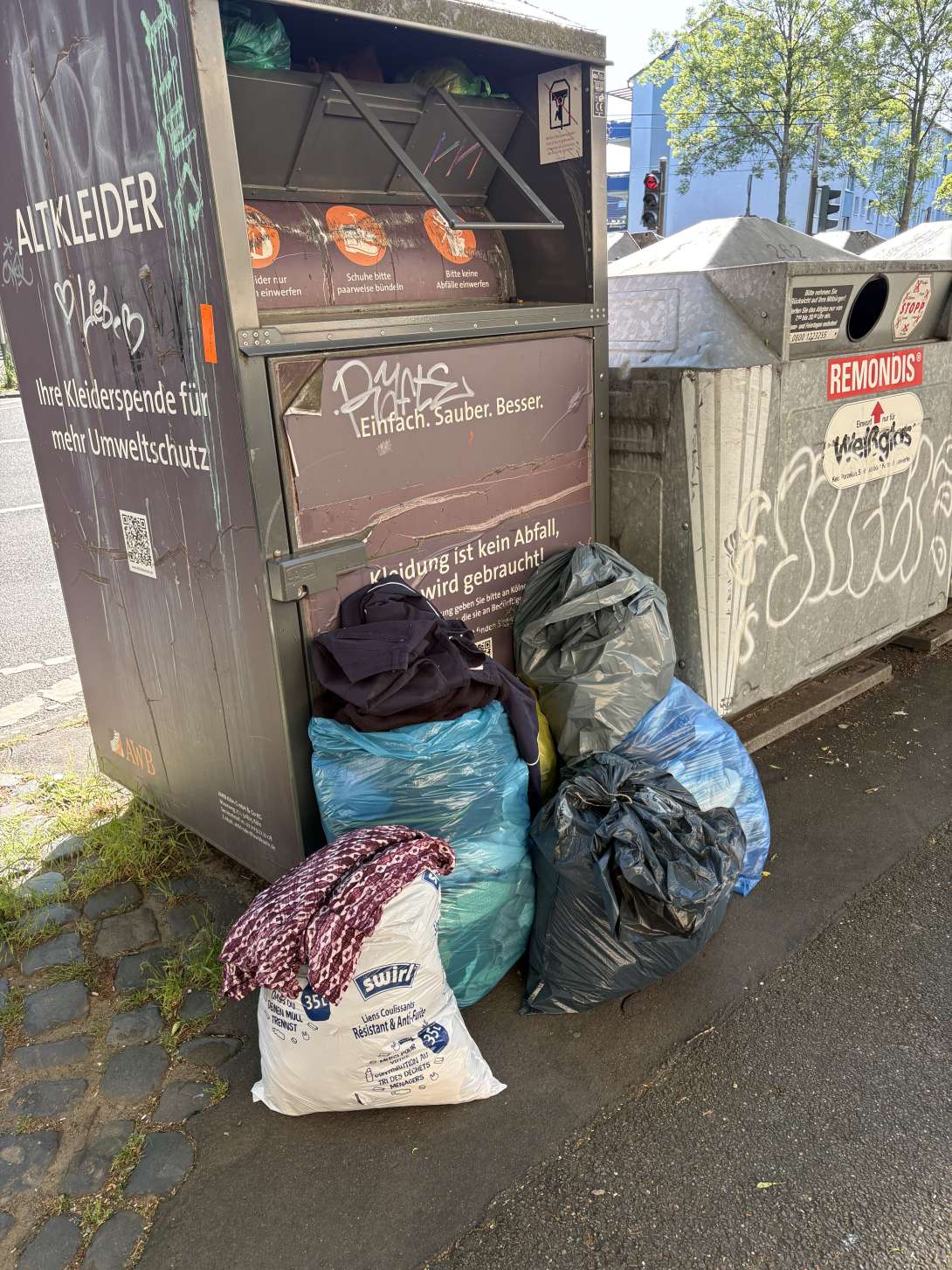 Bild zu gemeldetem Anliegen vom *2025-05-10 18:22:47