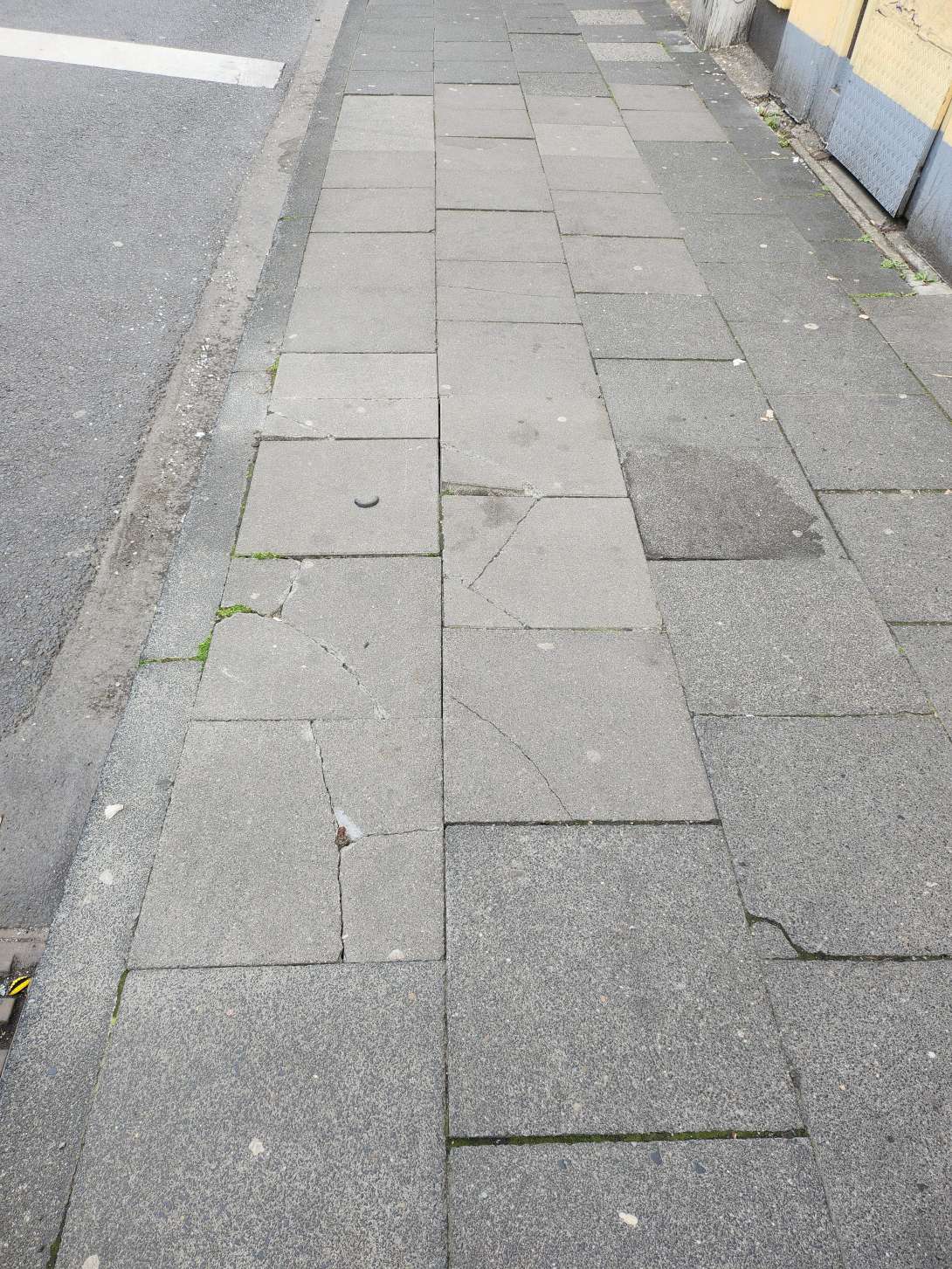 Bild zu gemeldetem Anliegen vom *2025-06-02 13:31:35