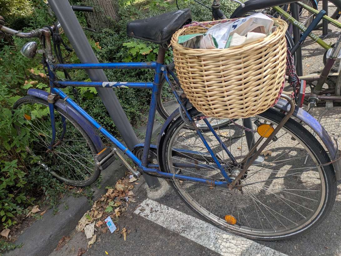 Schrottfahrrad, unabgeschlossen