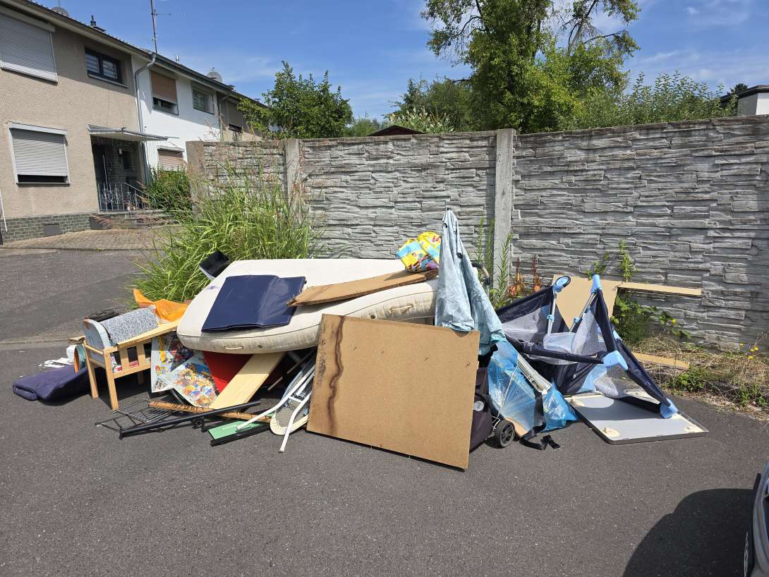 Bild zu gemeldetem Anliegen vom *2025-07-19 12:28:09