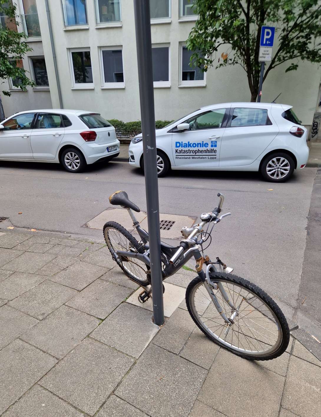 Bild zu gemeldetem Anliegen vom *2025-07-27 12:34:37
