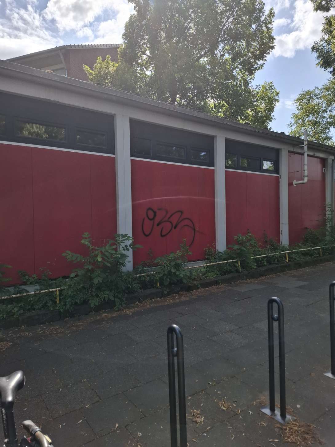 Bild zu gemeldetem Anliegen vom *2025-07-08 17:32:41