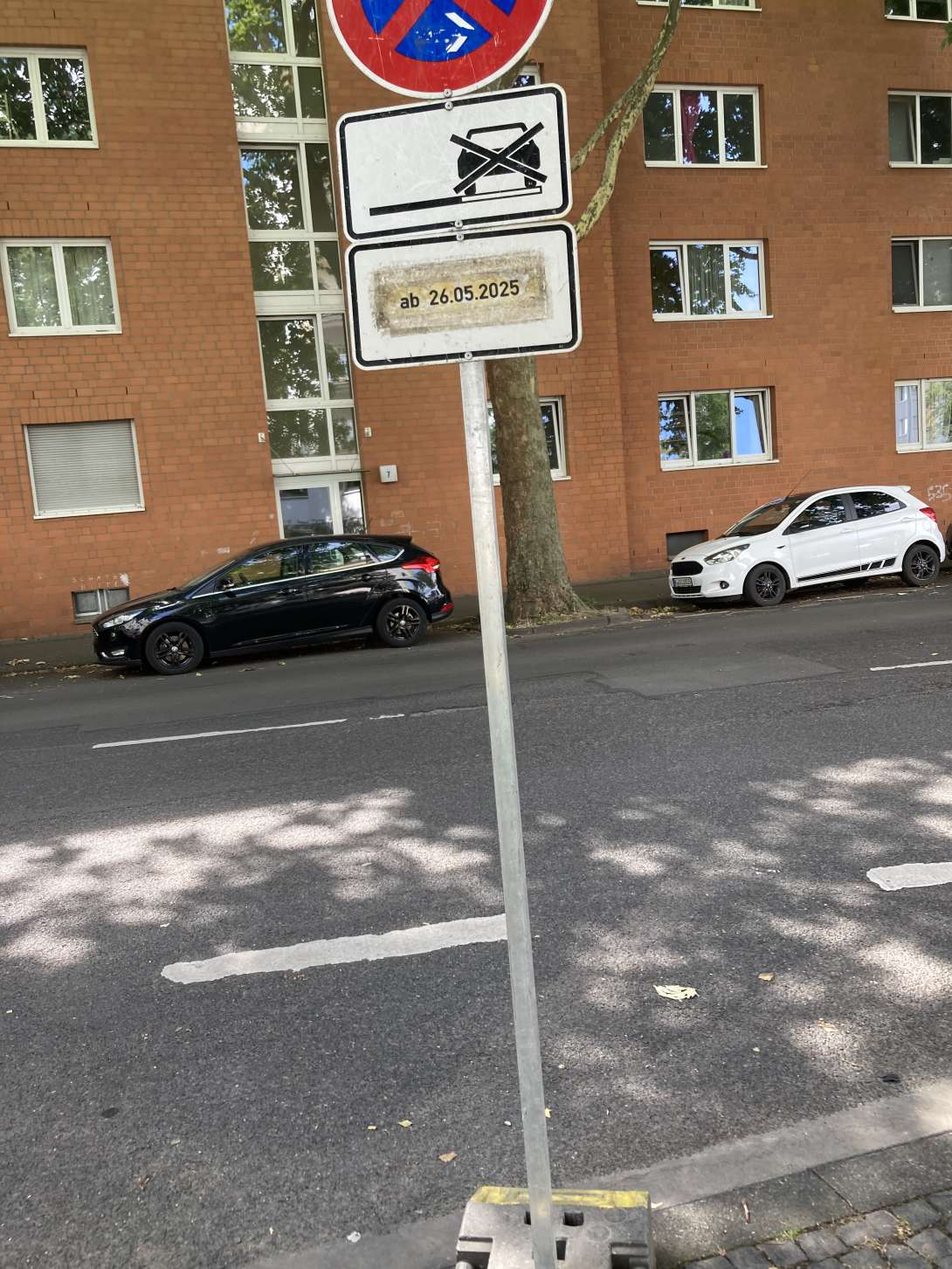 Bild zu gemeldetem Anliegen vom *2025-07-18 15:31:19