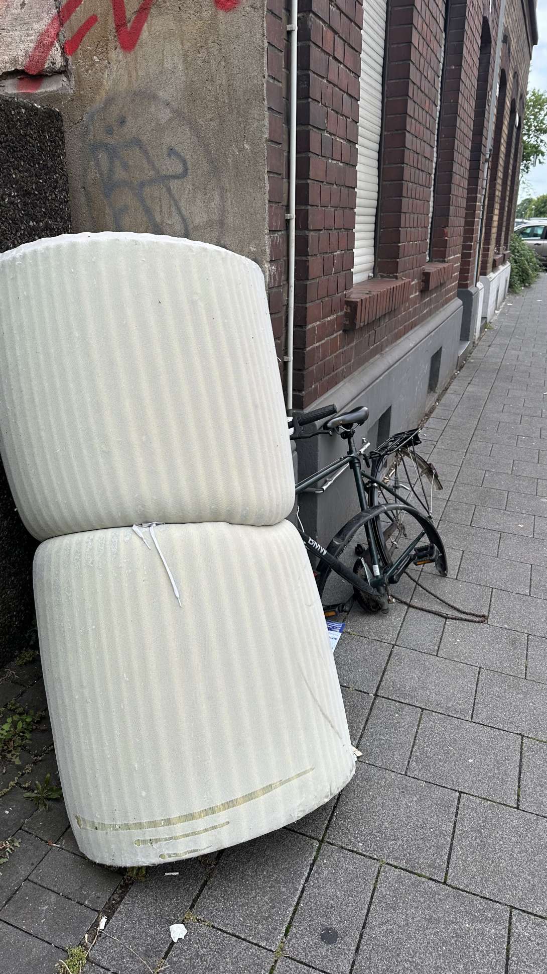Bild zu gemeldetem Anliegen vom *2025-07-22 11:11:25