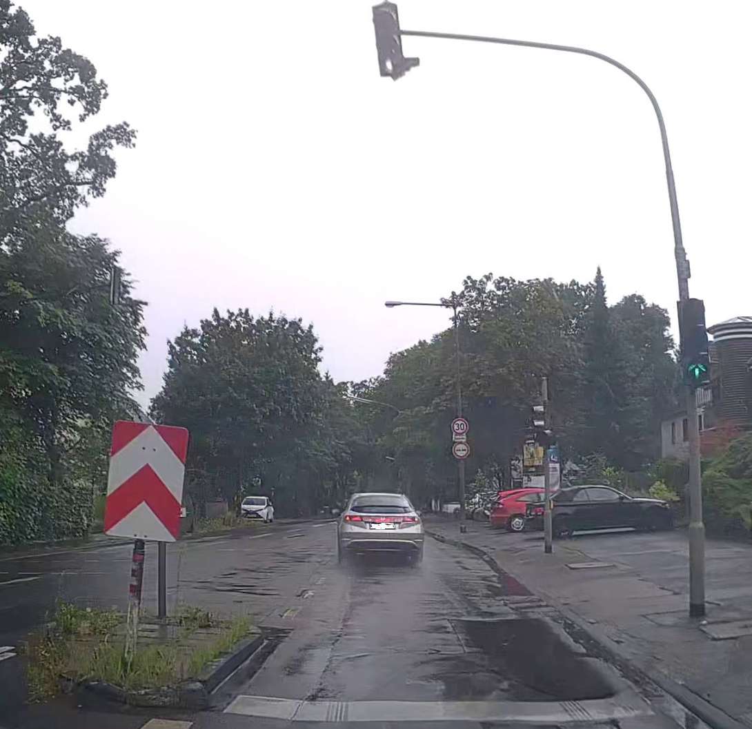 Bild zu gemeldetem Anliegen vom *2025-07-29 13:16:50