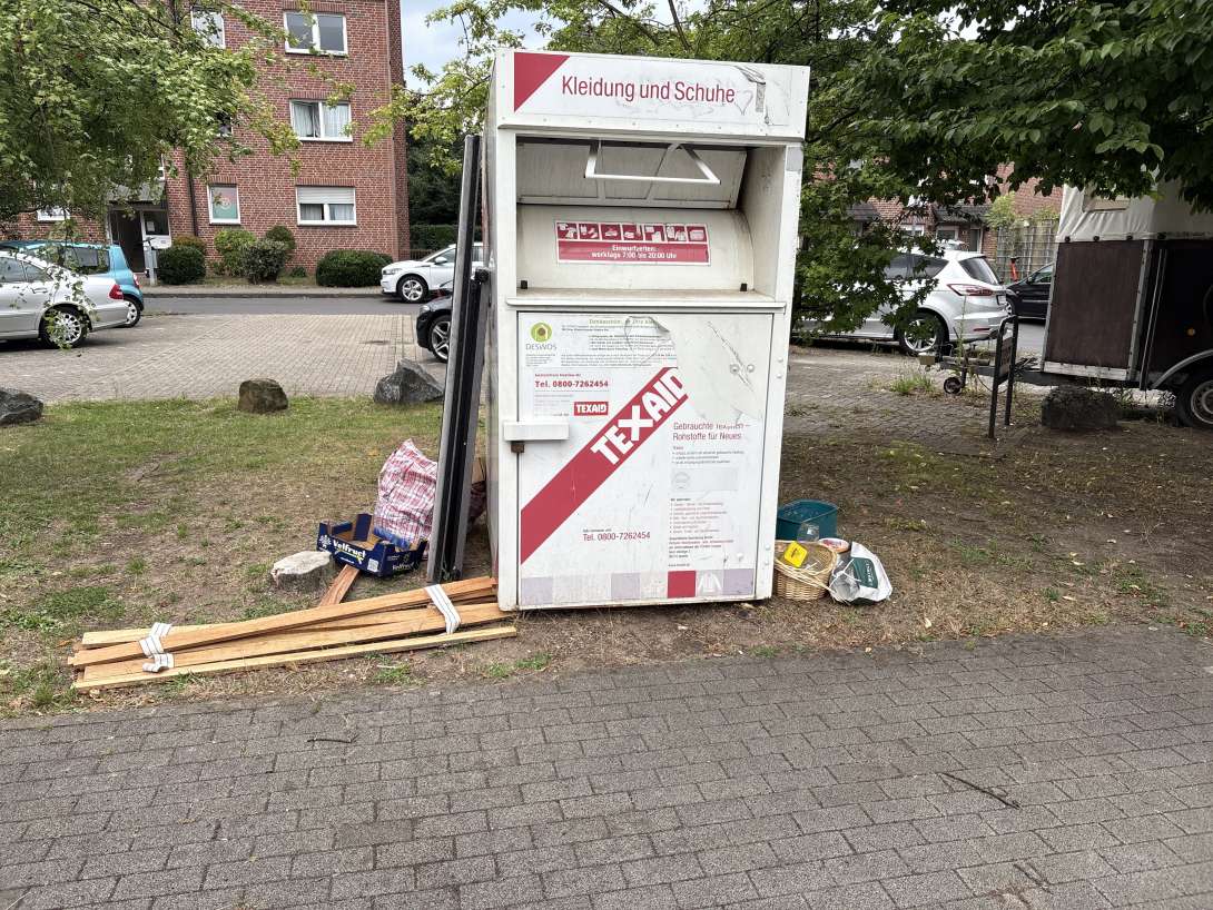 Bild zu gemeldetem Anliegen vom *2025-07-26 20:14:44