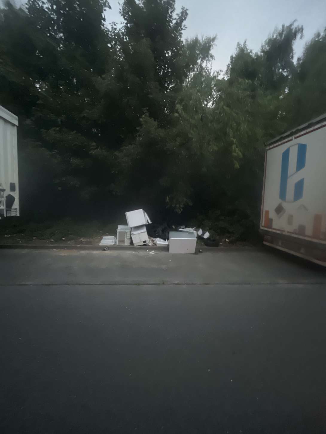 Bild zu gemeldetem Anliegen vom *2025-07-28 21:37:29