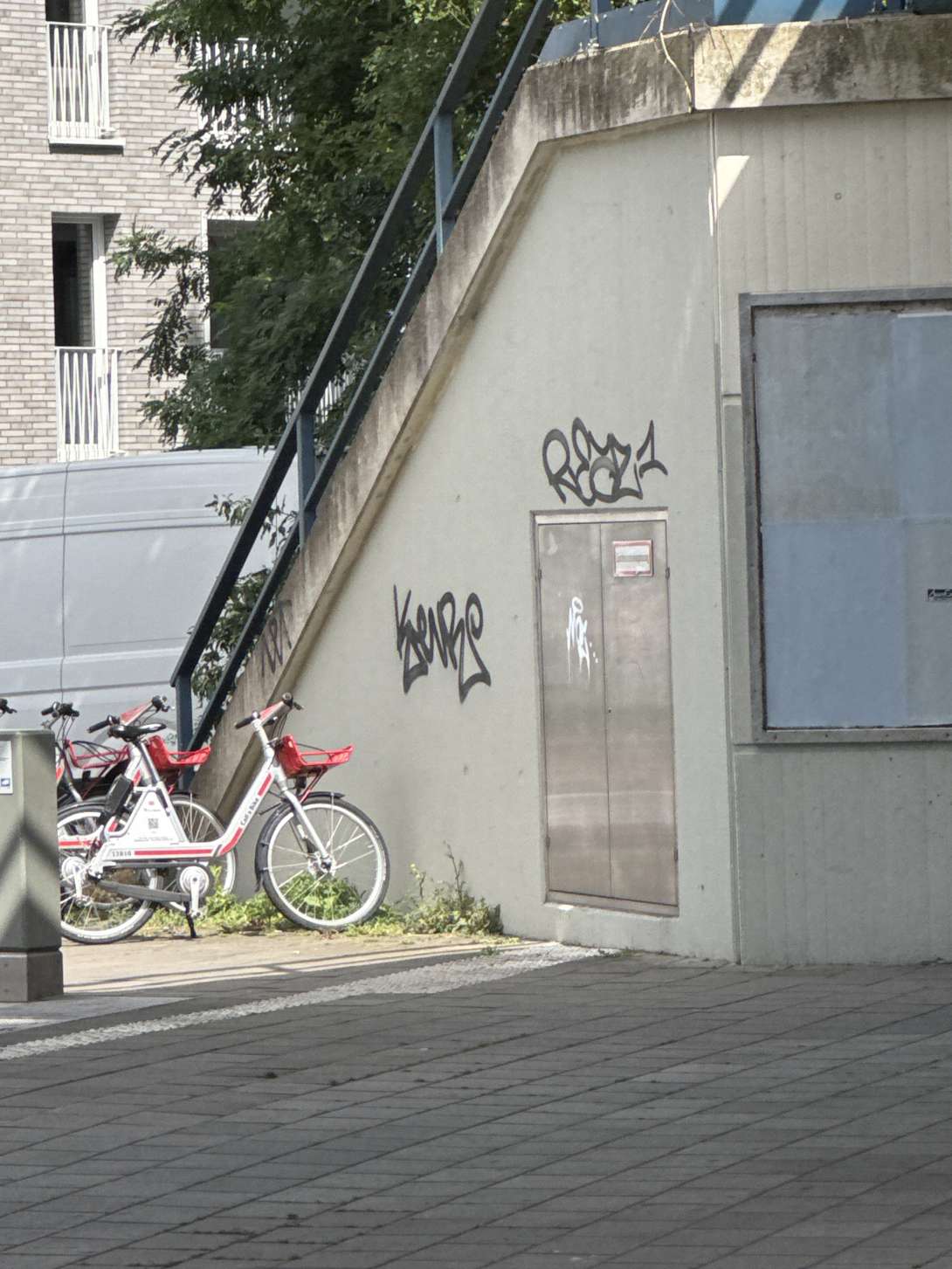 Bild zu gemeldetem Anliegen vom *2025-07-15 12:28:13