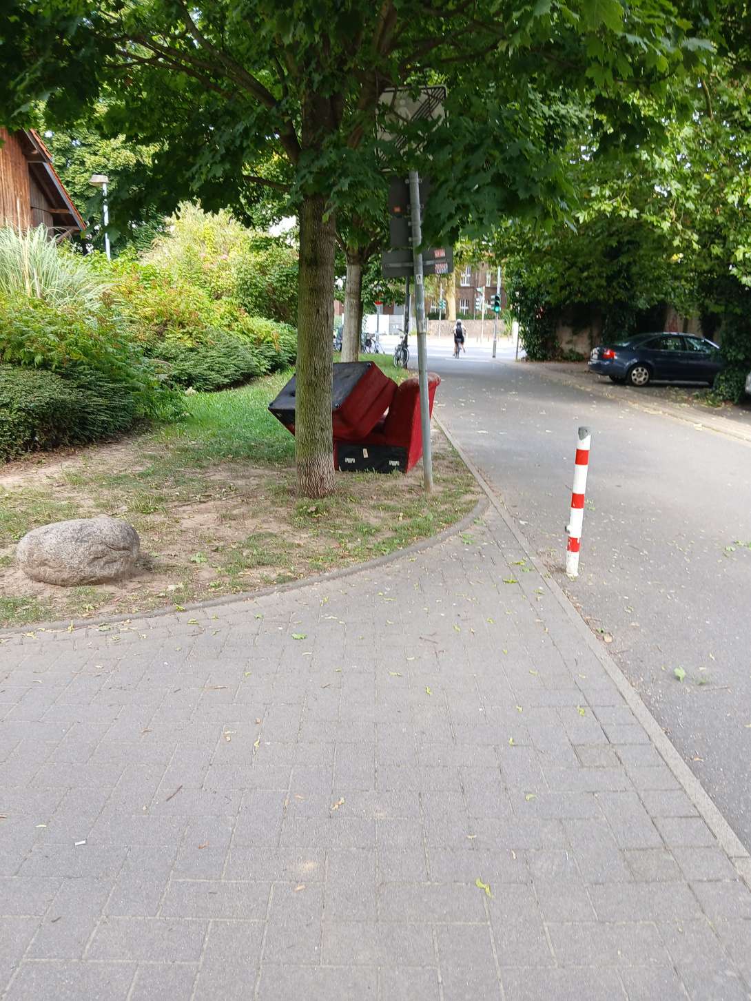 Bild zu gemeldetem Anliegen vom *2025-08-15 07:50:35
