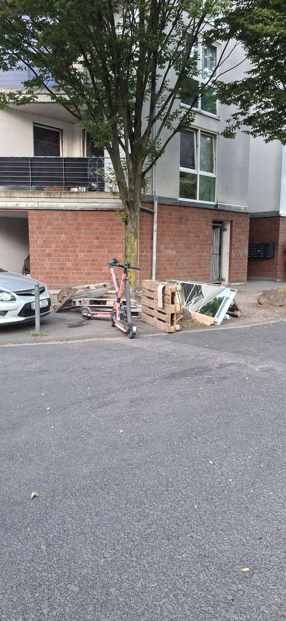 Bild zu gemeldetem Anliegen vom *2025-08-30 21:39:35