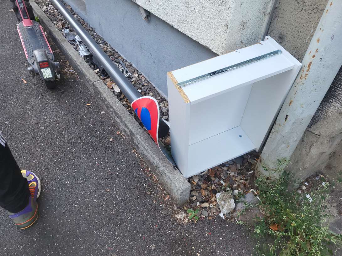 Bild zu gemeldetem Anliegen vom *2025-08-25 09:28:01
