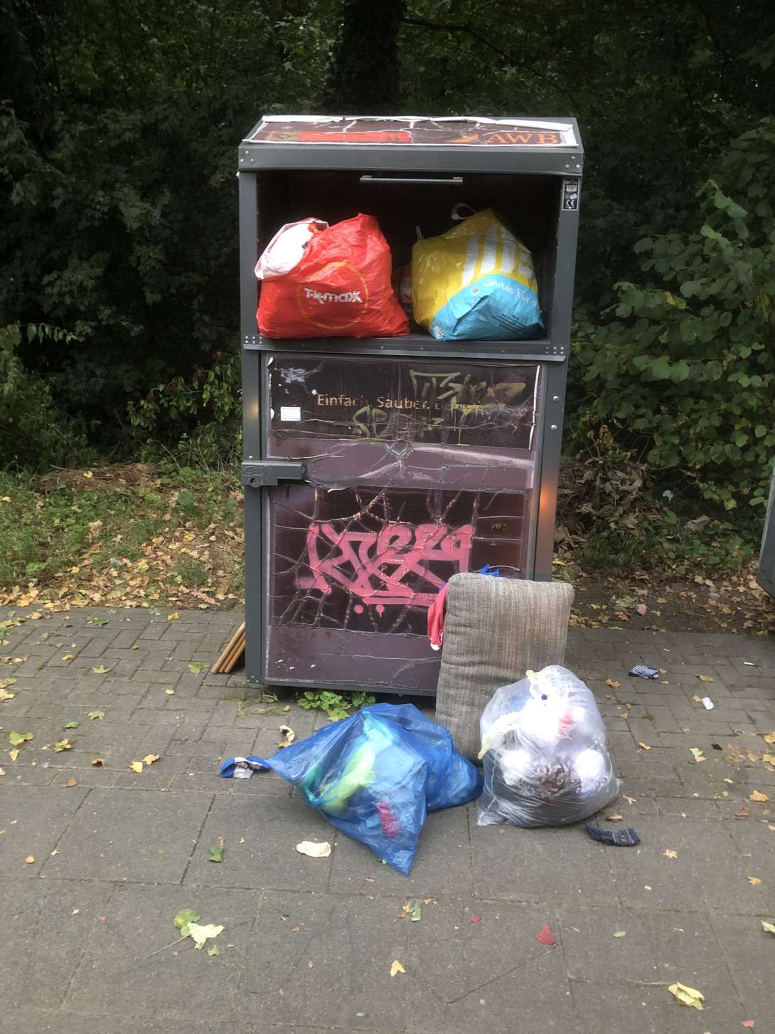 Bild zu gemeldetem Anliegen vom *2025-08-23 10:29:09