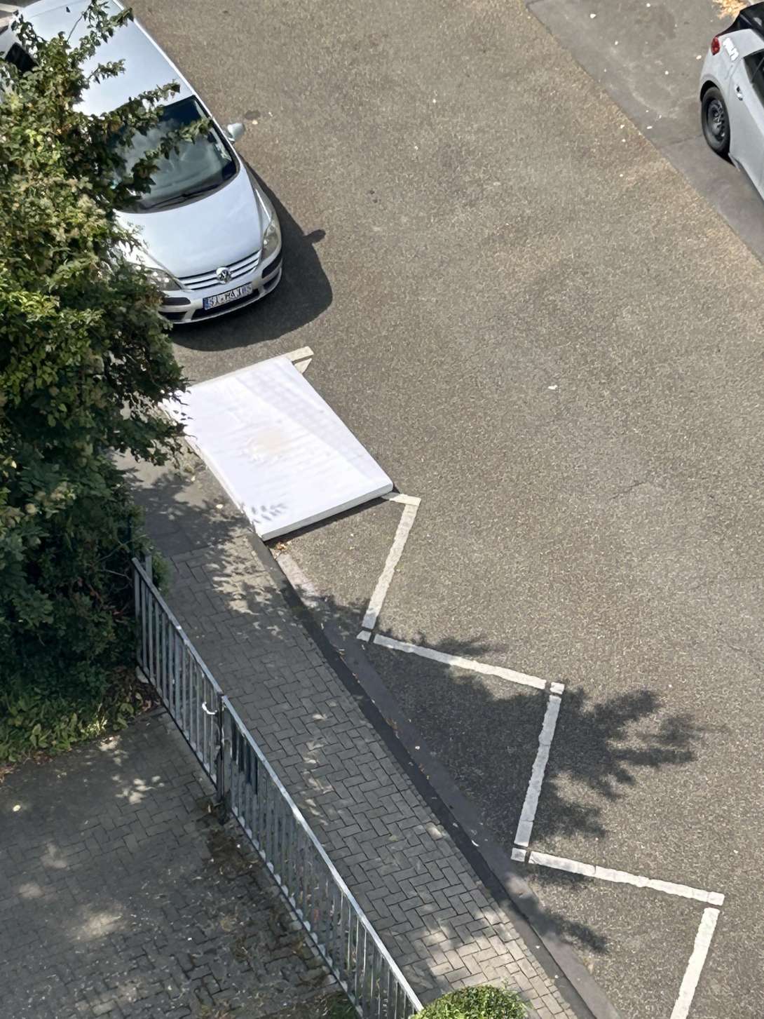 Bild zu gemeldetem Anliegen vom *2025-08-25 11:29:17