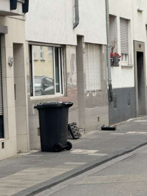 Bild zu gemeldetem Anliegen vom *2025-08-25 06:15:25