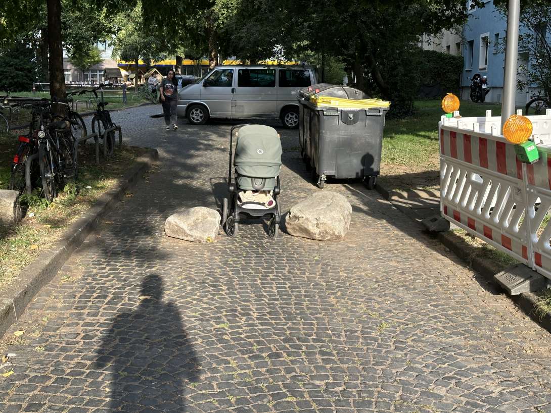 Bild zu gemeldetem Anliegen vom *2025-08-23 21:57:42