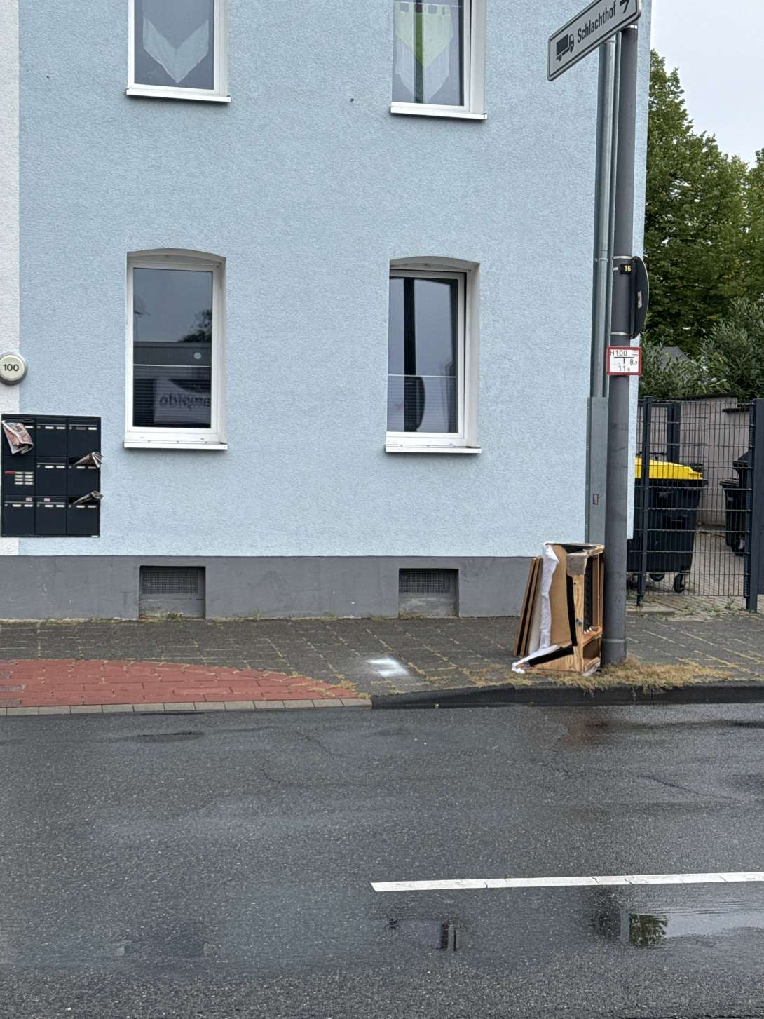 Bild zu gemeldetem Anliegen vom *2025-08-31 11:15:34