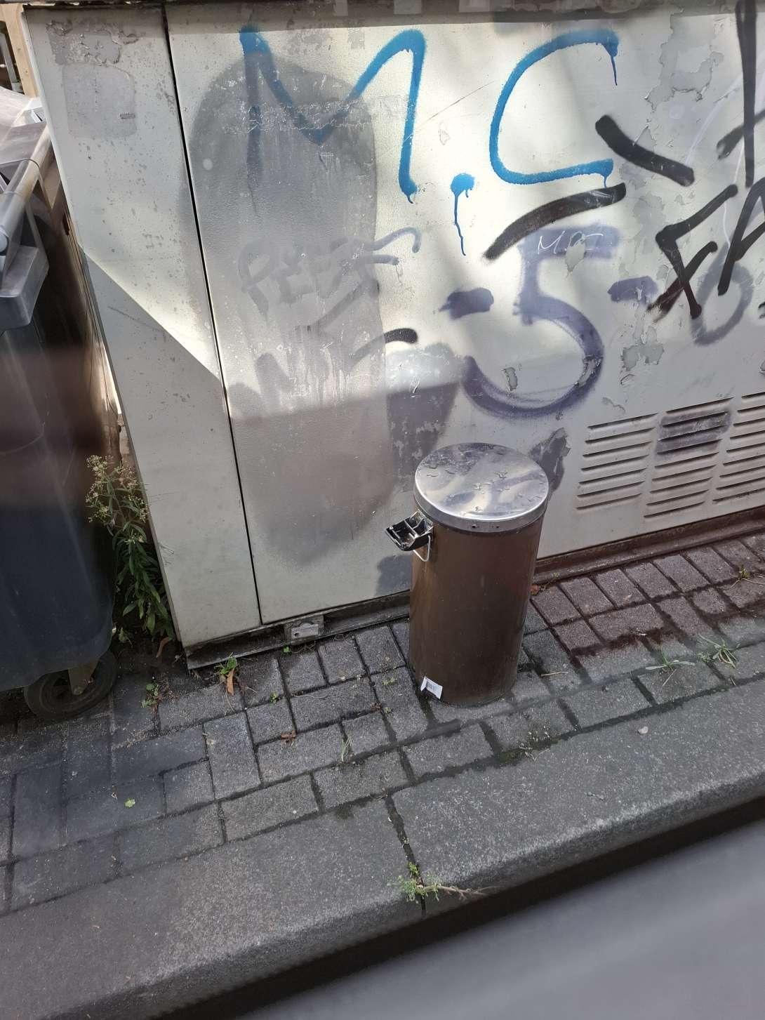 Bild zu gemeldetem Anliegen vom *2025-09-01 12:27:47