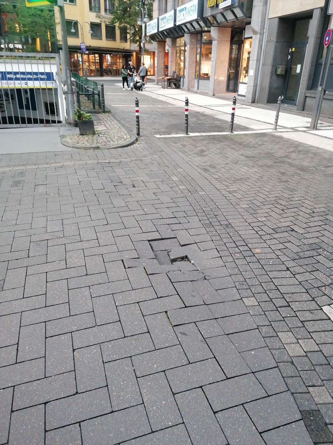 Bild zu gemeldetem Anliegen vom *2025-09-05 18:31:29