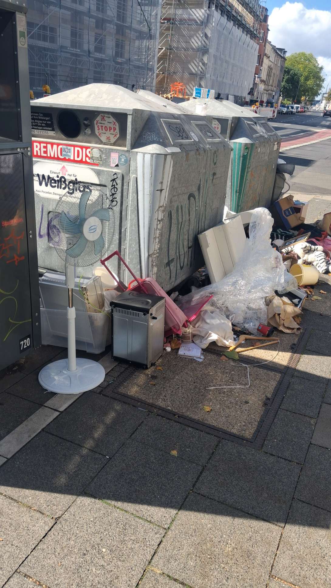 Bild zu gemeldetem Anliegen vom *2025-09-15 12:34:28