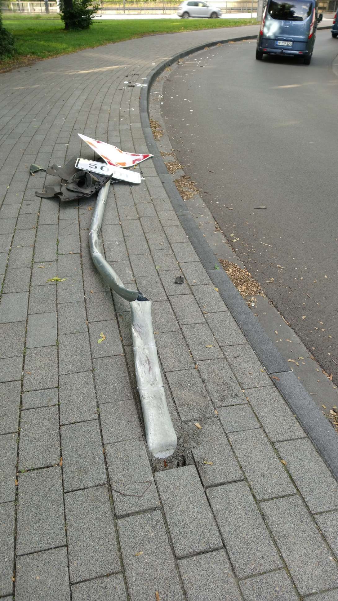 Bild zu gemeldetem Anliegen vom *2025-09-13 06:44:40