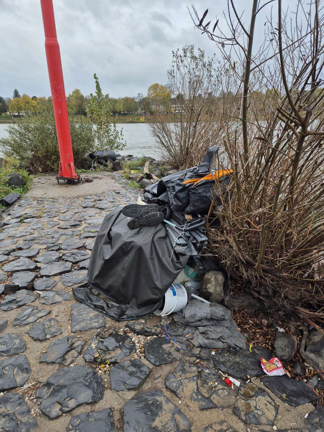 Bild zu gemeldetem Anliegen vom *2025-10-25 22:47:03