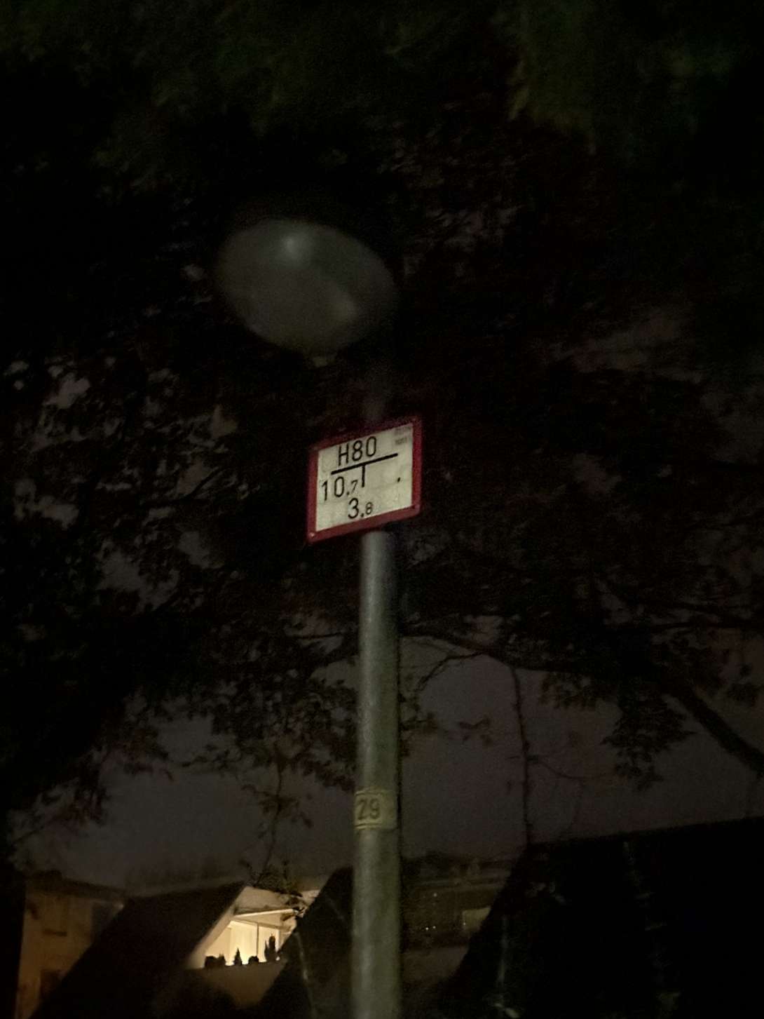 Bild zu gemeldetem Anliegen vom *2025-10-25 21:00:27