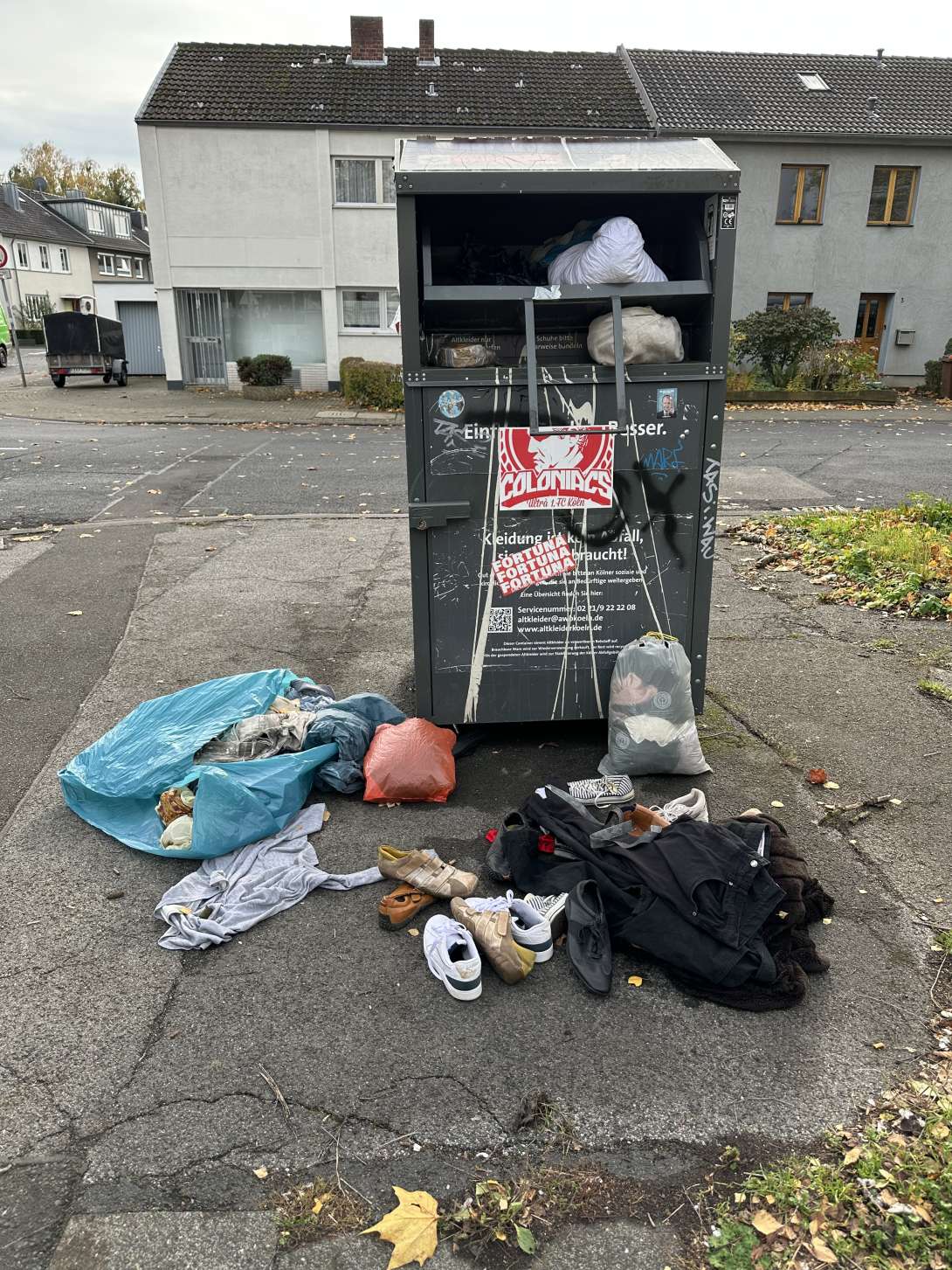 Bild zu gemeldetem Anliegen vom *2025-10-29 13:22:39