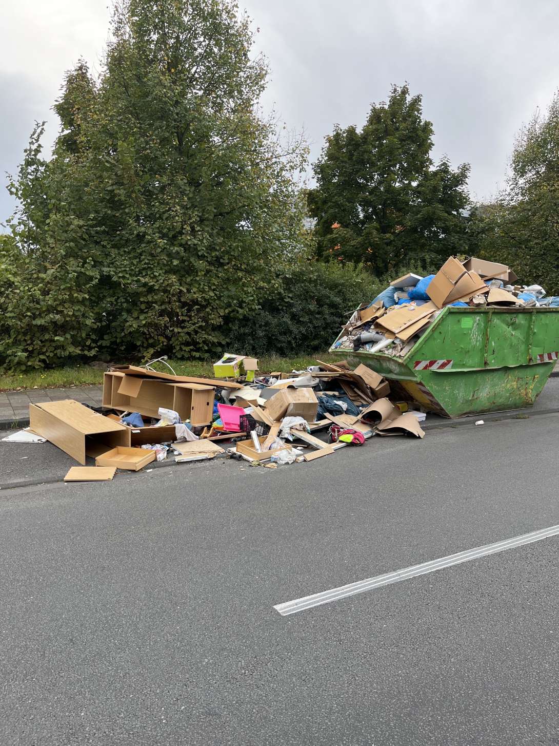 Bild zu gemeldetem Anliegen vom *2025-10-03 10:07:41