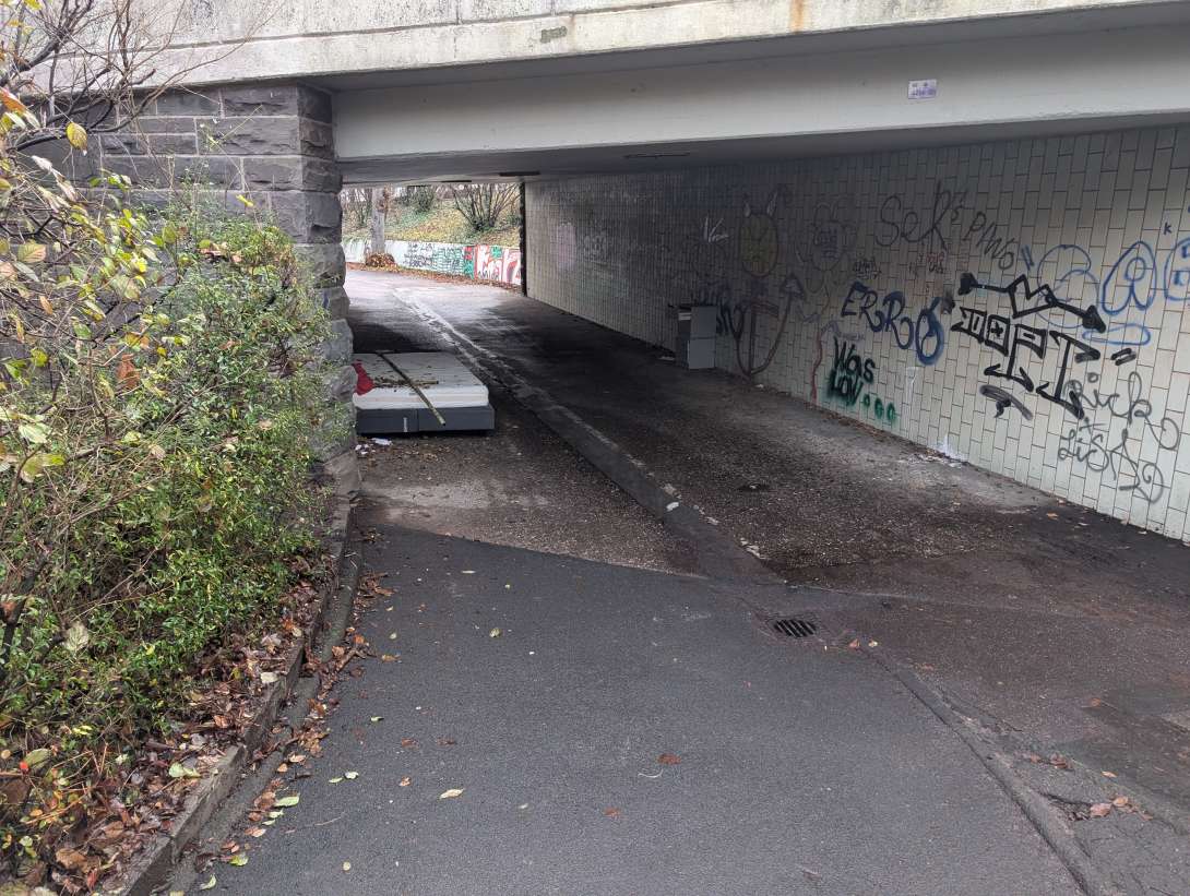 Bild zu gemeldetem Anliegen vom *2025-12-01 10:37:03