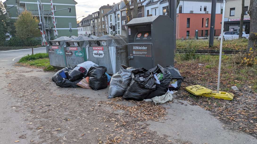 Bild zu gemeldetem Anliegen vom *2025-11-06 15:29:04