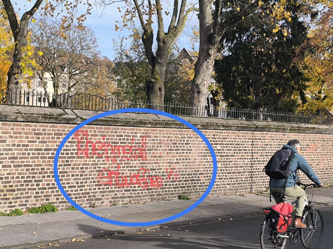 Bild zu gemeldetem Anliegen vom *2025-11-06 12:02:55