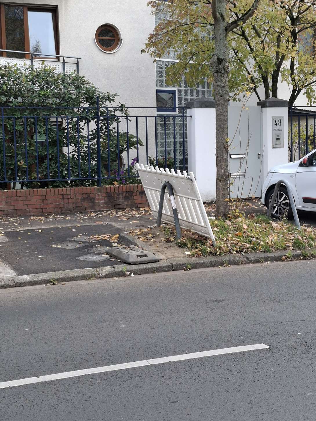 Bild zu gemeldetem Anliegen vom *2025-11-10 06:25:40