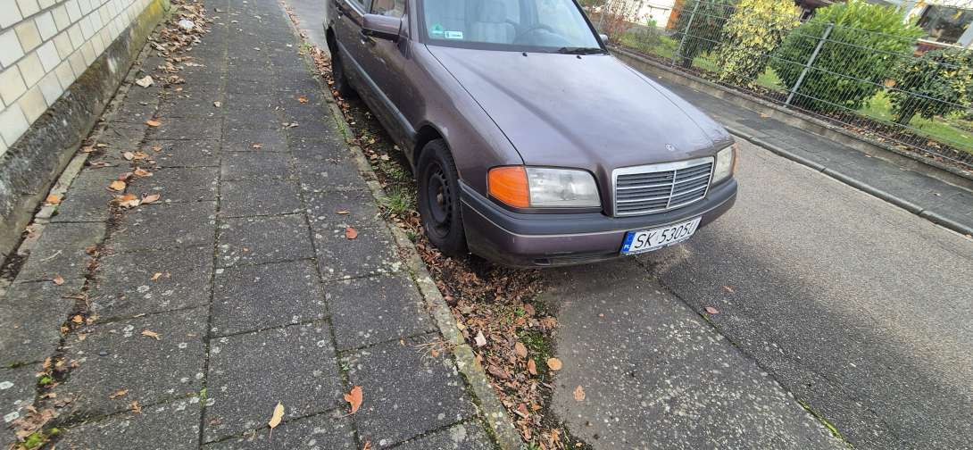 Bild zu gemeldetem Anliegen vom *2025-11-14 06:41:32