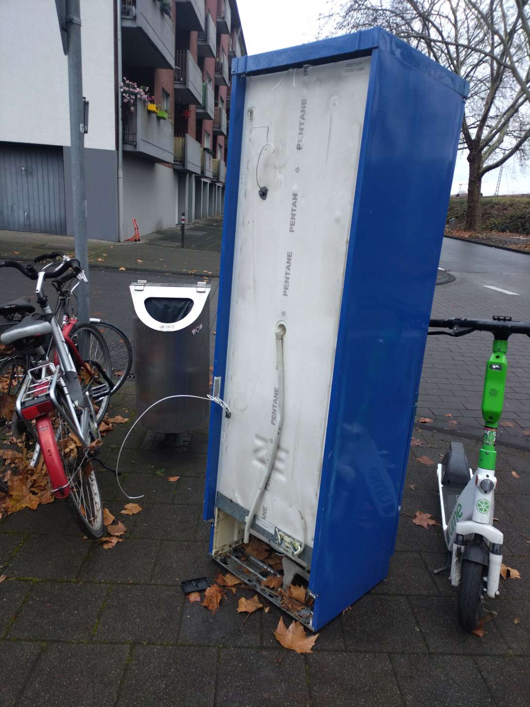 Bild zu gemeldetem Anliegen vom *2025-11-25 14:43:01