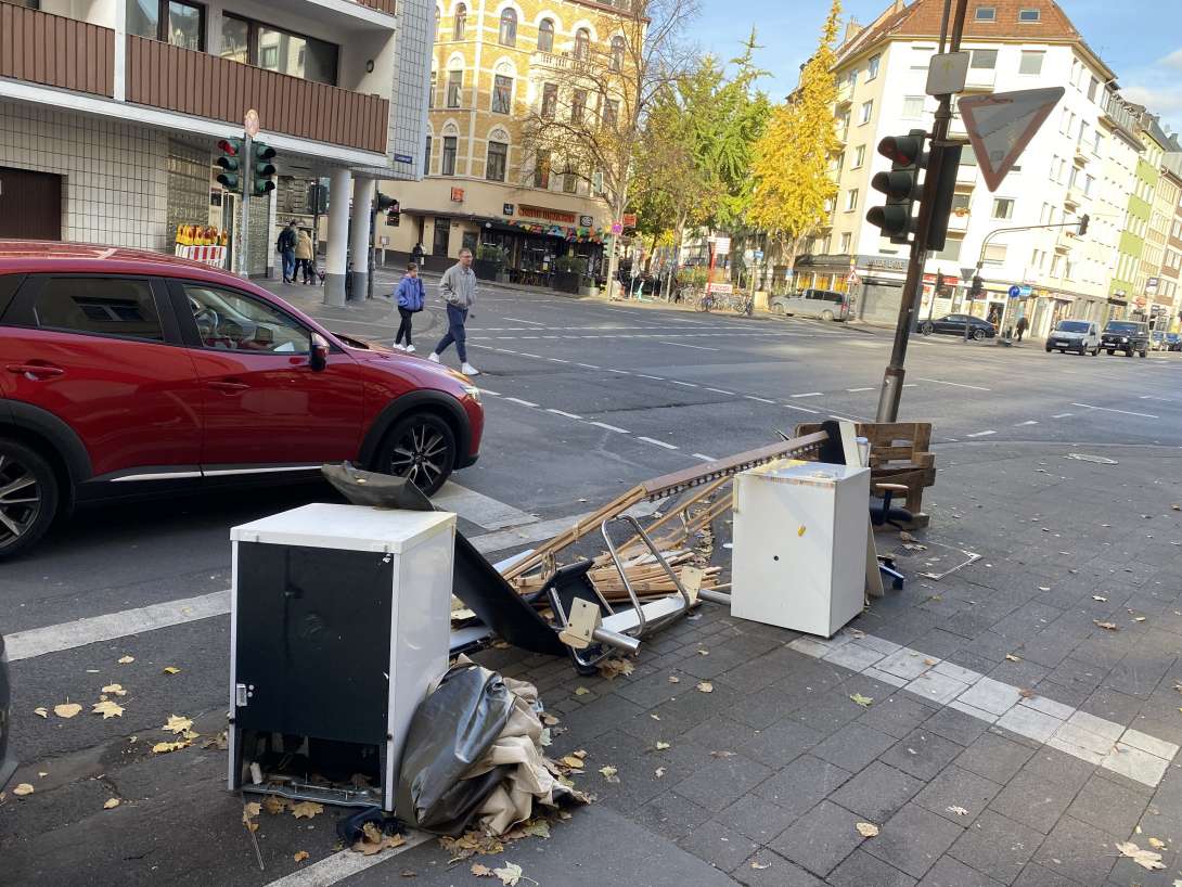 Bild zu gemeldetem Anliegen vom *2025-11-04 15:15:37