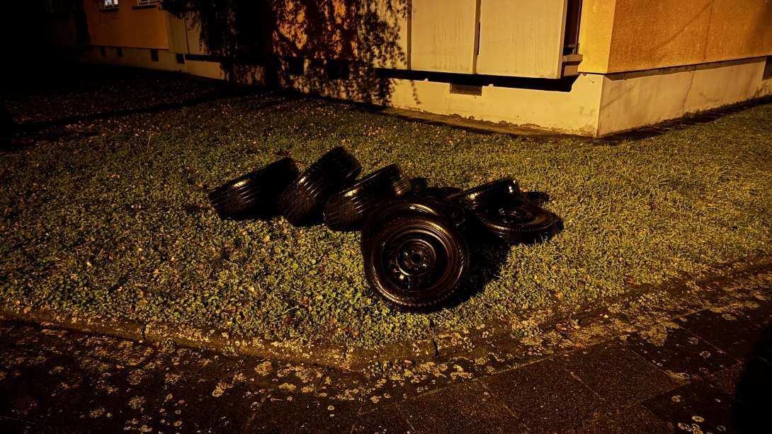 Bild zu gemeldetem Anliegen vom *2025-12-01 09:47:02