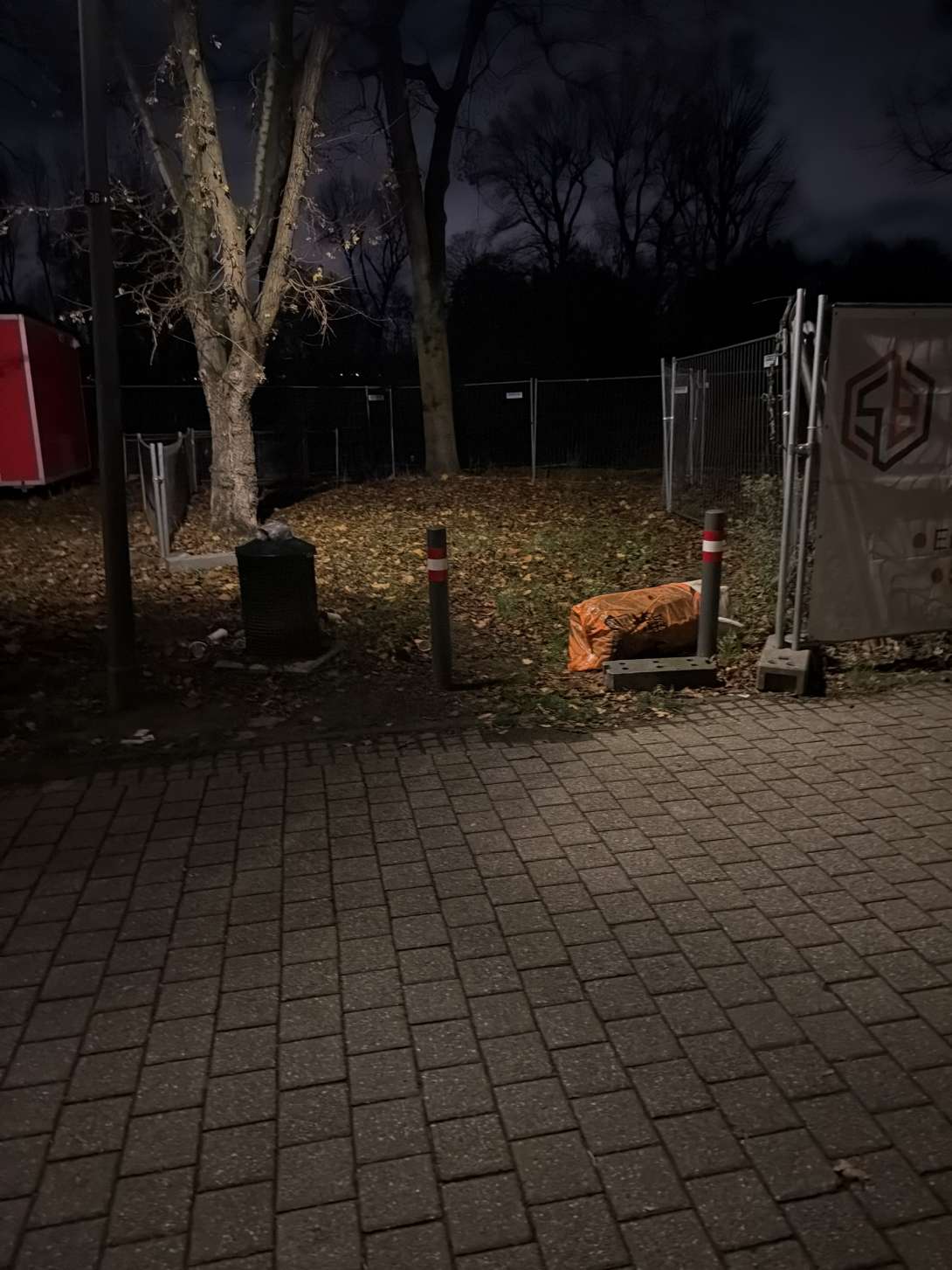 Bild zu gemeldetem Anliegen vom *2025-11-20 17:58:40