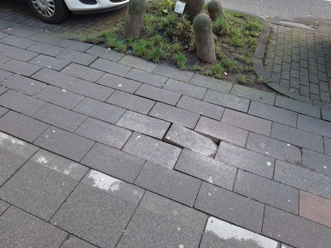 Bild zu gemeldetem Anliegen vom *2025-12-11 14:15:35