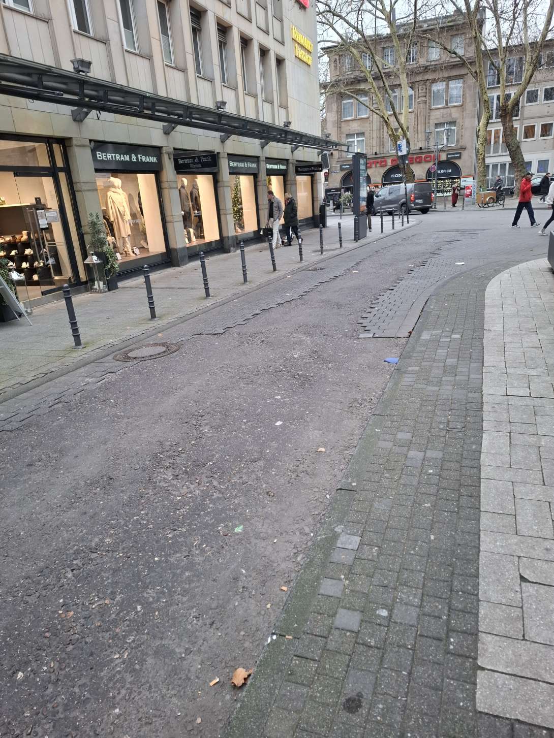 Bild zu gemeldetem Anliegen vom *2025-12-19 11:54:58