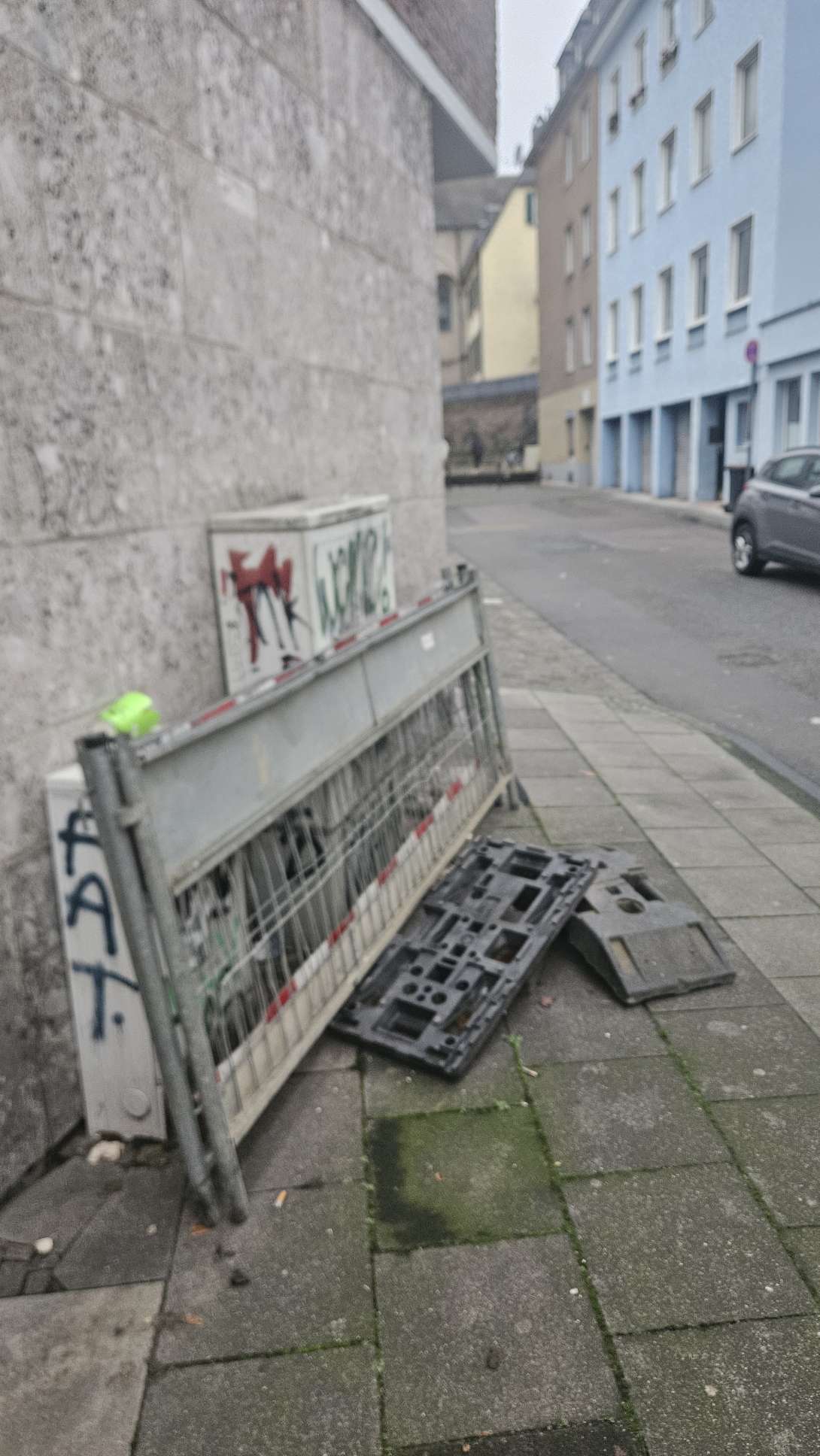 Bild zu gemeldetem Anliegen vom *2025-12-03 15:36:33