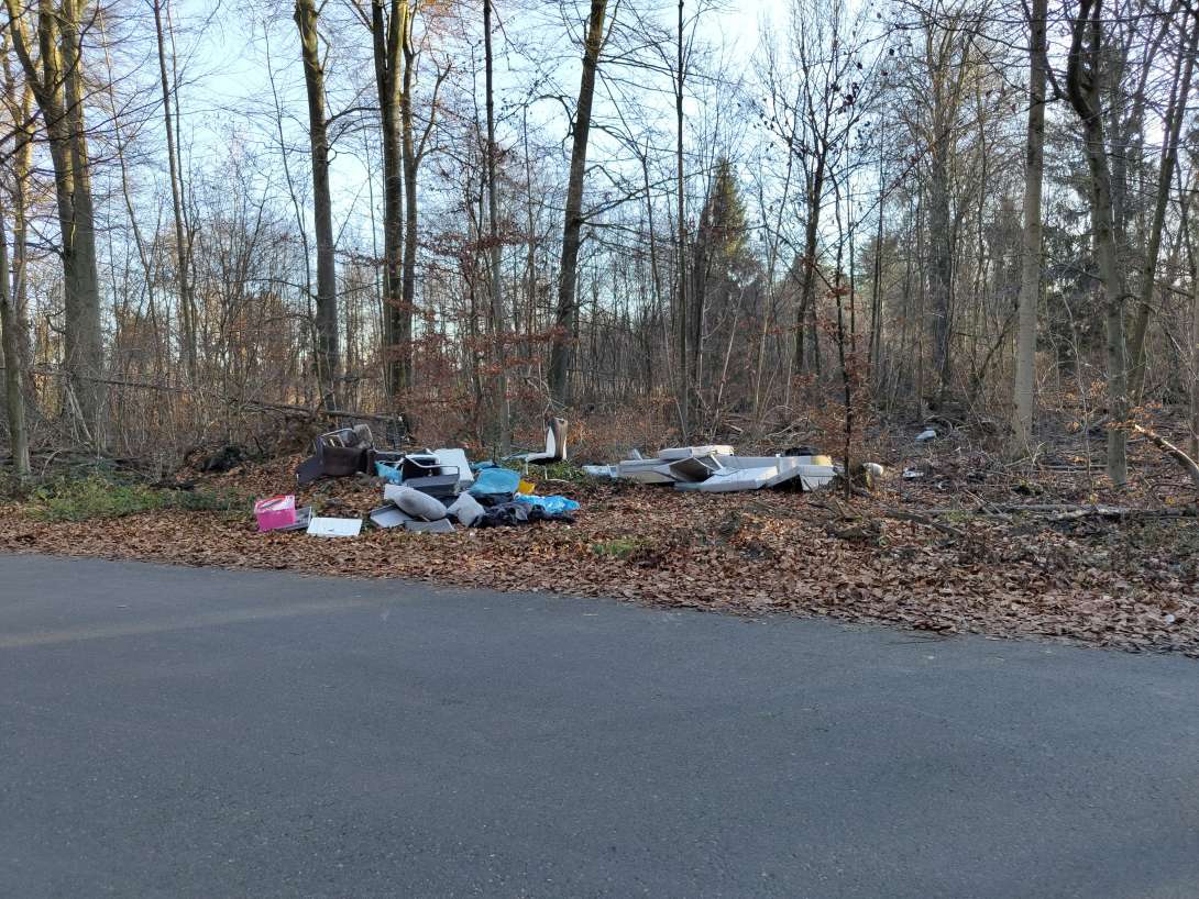 Bild zu gemeldetem Anliegen vom *2025-12-24 12:29:53