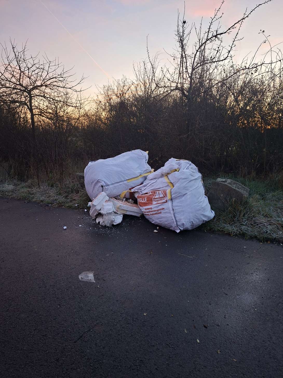 Bild zu gemeldetem Anliegen vom *2025-12-22 08:20:17