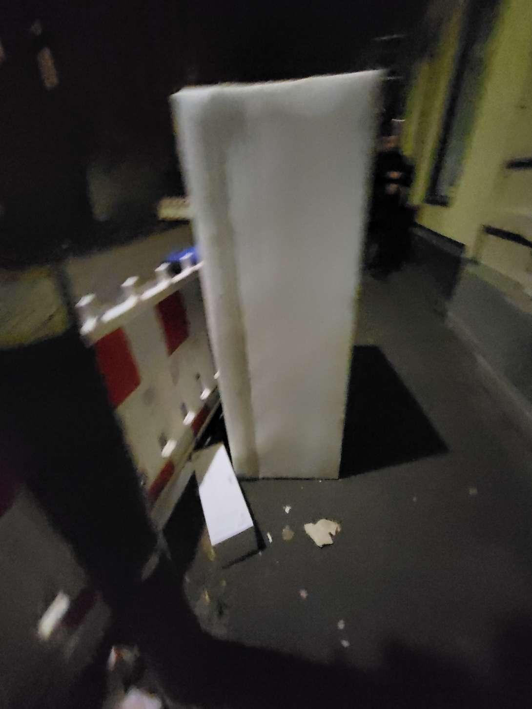 Bild zu gemeldetem Anliegen vom *2025-12-16 23:14:11