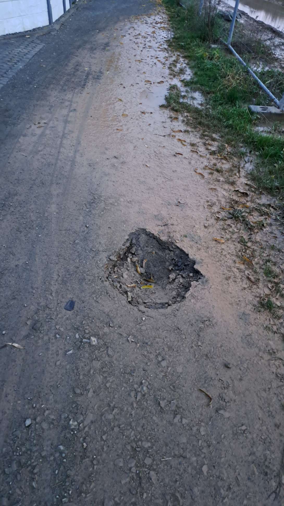 Bild zu gemeldetem Anliegen vom *2025-12-10 12:09:36