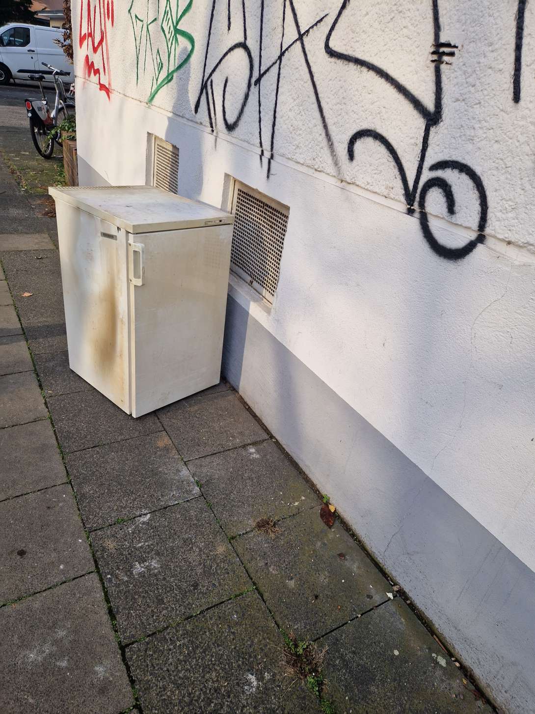 Bild zu gemeldetem Anliegen vom *2025-12-12 12:33:48