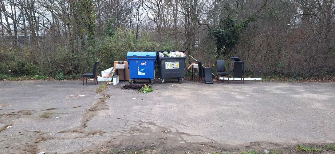 Bild zu gemeldetem Anliegen vom *2025-12-23 09:18:19