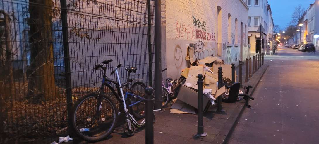 Bild zu gemeldetem Anliegen vom *2025-12-17 07:59:54